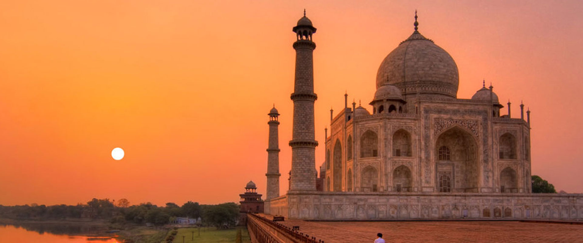 luxury taj mahal sunrise tour from delhi